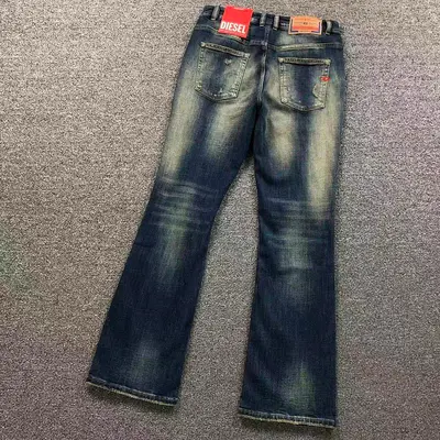 ￥228 DIESEL TROUSERS 3207081717（im 170cm 60kg i wear size 32 in the phot）