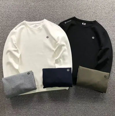 ￥168 LULULEMON HOODIE 2207090704（im 170cm 60kg i wear size L in the phot）