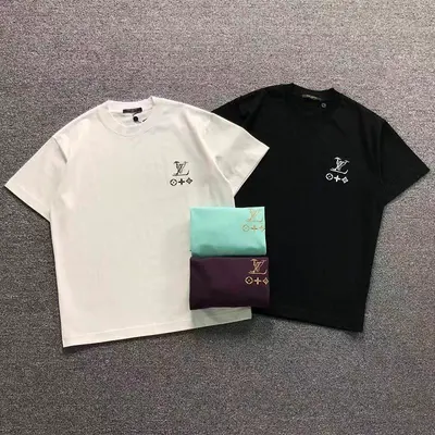 ¥125 L⭐ T-SHIRT 4207090721(im 170cm 60kg i wear size L in the phot)