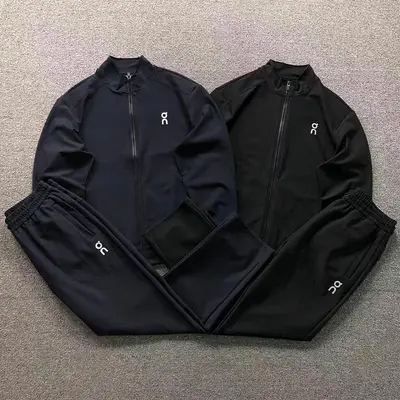 ¥358 ON HOODIE TROUSERS 2207090104(im 170cm 60kg i wear size 2XL in the phot)