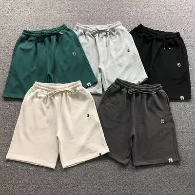 ¥118 BAPE SHORTS 4207100177(im 170cm 60kg i wear size M in the phot)