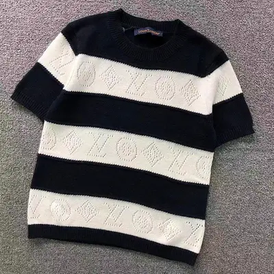¥175 L⭐ T-SHIRT FEMAIE STYIE 22071018125