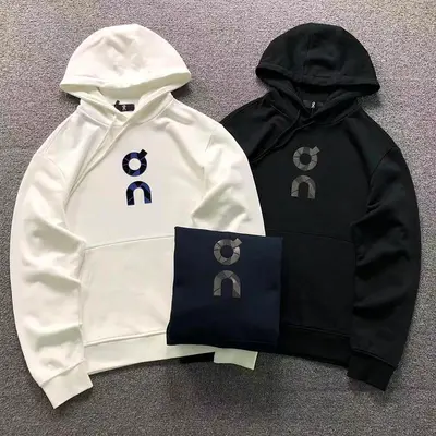 ¥145 ON HOODIE 2207130704(im 170cm 60kg i wear size L in the phot)