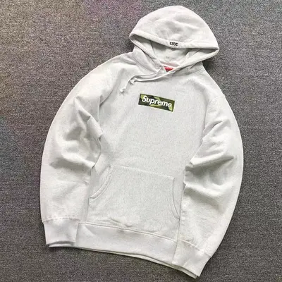 ¥215 S⭐⭐R⭐⭐E HOODIE 52071609182(im 170cm 60kg i wear size L in the phot)