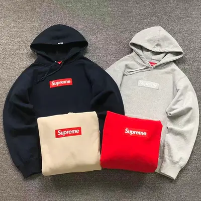 ¥218 S⭐⭐R⭐⭐E HOODIE 52071603182(im 170cm 60kg i wear size S in the phot)
