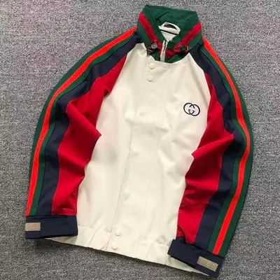 ¥358 G⭐C⭐I JACKET 3207171321(im 170cm 60kg i wear size M in the phot)