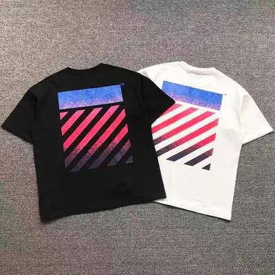 ¥105 OFF-WHITE T-SHIRT 5207182219(im 170cm 60kg i wear size M in the phot)