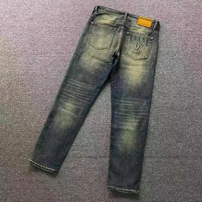 ￥175 L⭐ TROUSERS 2207202201（im 170cm 60kg i wear size 32 in the phot）