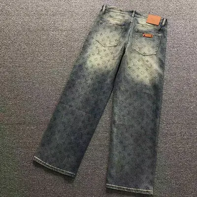 ¥175 L⭐ TROUSERS 2207202101(im 170cm 65kg i wear size 32 in the phot)