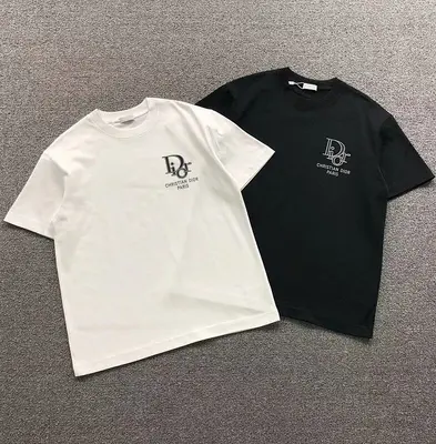 ¥118 D⭐O⭐ T-SHIRT 52072105147(im 170cm 60kg i wear size L in the phot)