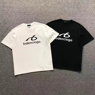 ¥112 B⭐L⭐⭐⭐IA⭐A T-SHIRT 3207221417(im 170cm 60kg i wear size L in the phot)