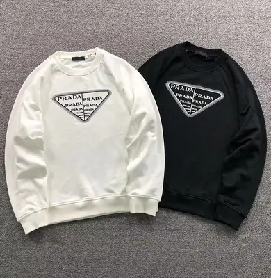 ¥178 P⭐A⭐A HOODIE 3207240121(im 170cm 60kg i wear size L in the phot)