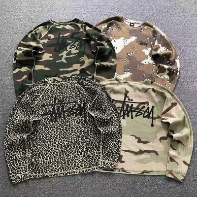 ¥129 STUSSY LONG SLEEVED 5207240682(im 170cm 60kg i wear size S in the phot)