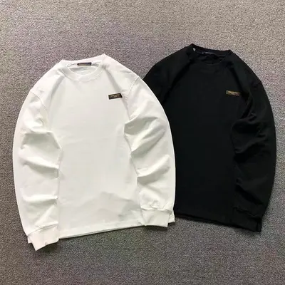 ¥139 L⭐ LONG SLEEVED 3207240621(im 170cm 60kg i wear size M in the phot)
