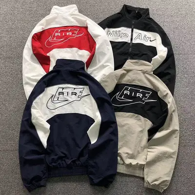 ¥178 N⭐K⭐ JACKET 2207251677(im 170cm 60kg i wear size M in the phot)