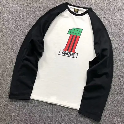 ￥105 CORTEIZ LONG SLEEVED 5207271578（im 170cm 60kg i wear size L in the phot）