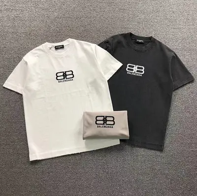 ￥125 B⭐L⭐⭐⭐IA⭐A T-SHIRT 5207270881（im 170cm 60kg i wear size S in the phot）