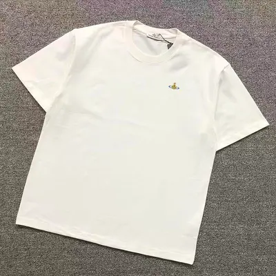 ￥113 VIVIENNE WESTWOOD T-SHIRT 5207270470（im 170cm 60kg i wear size M in the phot）
