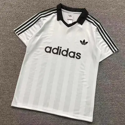 ￥82 FOOTBALL T-SHIRT 1272719002 （im 170cm 60kg i wear size M in the phot）