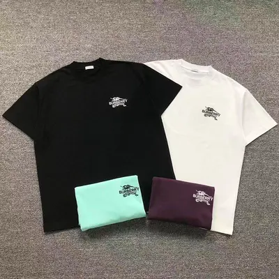 ￥125 B⭐R⭐E⭐RY T-SHIRT 127300360 （im 170cm 60kg i wear size 2XL in the phot）