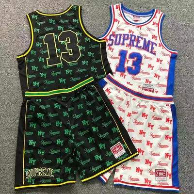 TOP ¥208 SHORTS ¥188 S⭐⭐R⭐⭐E VEST SHORTS 127311633 (im 170cm 60kg i wear size M in the phot)