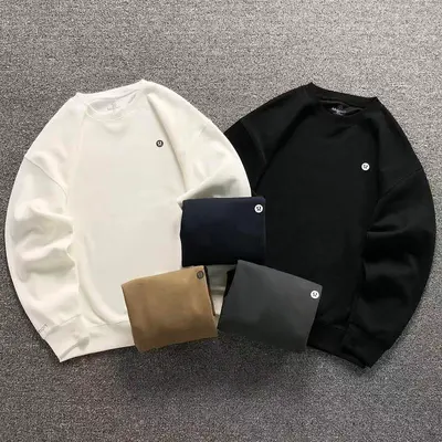¥168 LULULEMON HOODIE 2208010504(im 170cm 60kg i wear size XL in the phot)