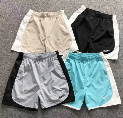 ￥118 REPRESENT SHORTS 208012117（im 170cm 60kg i wear size L in the phot）