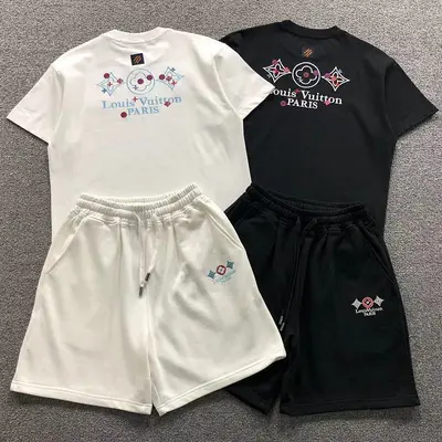 TOP ￥125 SHORTS ￥158 L⭐ T-SHIRT SHORTS 2208020515（im 170cm 60kg i wear size S in the phot）