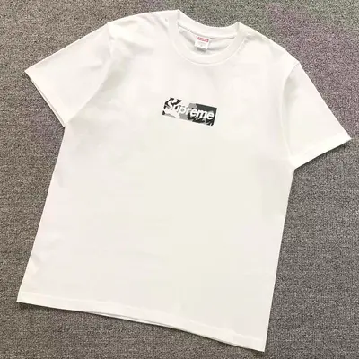 ￥113 S⭐⭐R⭐⭐E T-SHIRT 42080407182 （im 170cm 60kg i wear size M in the phot）