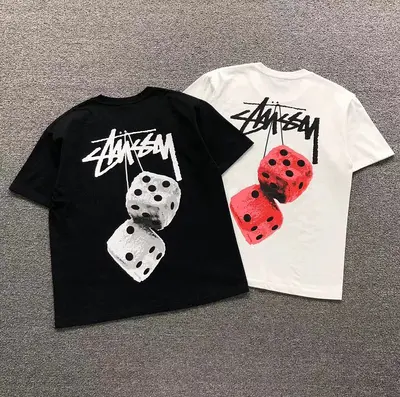 ￥72 STUSSY T-SHIRT 52080441182（im 170cm 60kg i wear size M in the phot）