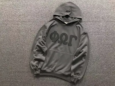 ¥165 FOG HOODIE 3208053417(im 170cm 60kg i wear size S in the phot)