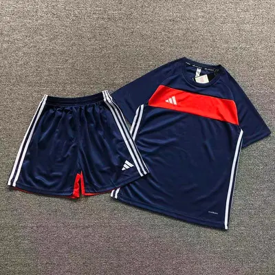 ￥88 FOOTBALL T-SHIRT SHORTS 128629002（im 170cm 60kg i wear size M in the phot）