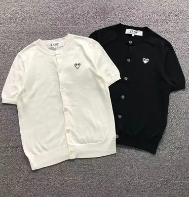 ¥113 CDG T-SHIRT FEMAIE STYIE 4208080779