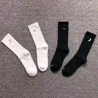 ￥95 N⭐K⭐ SOCKS 4208111577