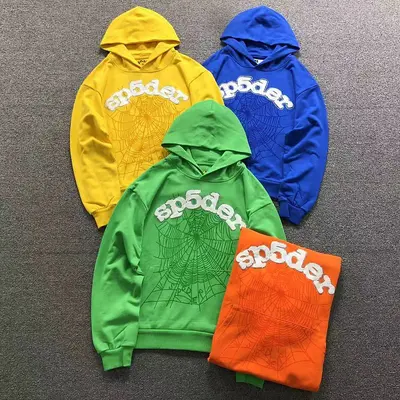 ￥185 SP5DER HOODIE 22081306125（im 170cm 60kg i wear size S in the phot）