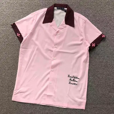 ¥105 L⭐ SHIRT 2208142439(im 170cm 60kg i wear size L in the phot)