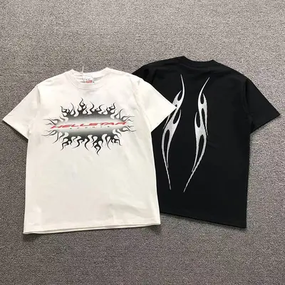 ¥118 HELLSTAR T-SHIRT 4208150772(im 170cm 60kg i wear size M in the phot)