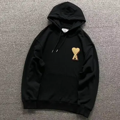 ¥158 AMI HOODIE 3208163617(im 170cm 60kg i wear size S in the phot)