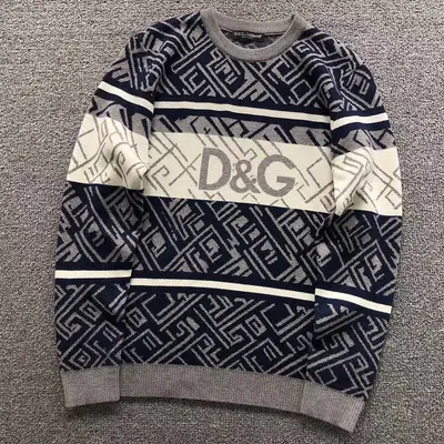 ￥208 D⭐LC⭐ GA⭐⭐A⭐A SWEATER 3208161721 （im 170cm 60kg i wear size L in the phot）