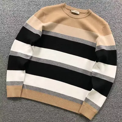 ￥208 B⭐R⭐E⭐RY SWEATER 3208161921（im 170cm 60kg i wear size L in the phot）