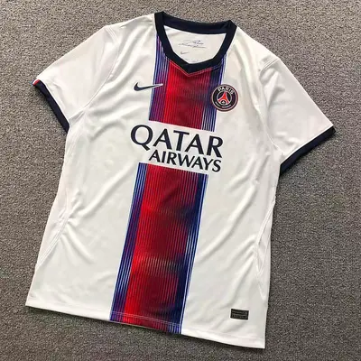 ￥82 FOOTBALL T-SHIRT 1281802002（im 170cm 60kg i wear size L in the phot）