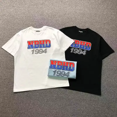 ¥113 NEIGHBORHOOD T-SHIRT 4208206202(im 170cm 60kg i wear size L in the phot)