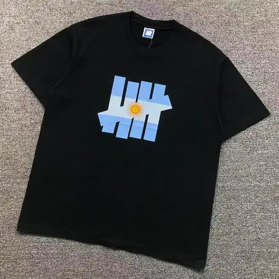￥88 UNDEFEATED T-SHIRT 4208205702（im 170cm 60kg i wear size L in the phot）