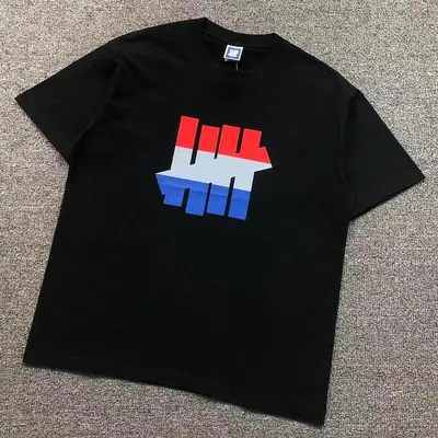 ￥88 UNDEFEATED T-SHIRT 4208202102 （im 170cm 60kg i wear size L in the phot）