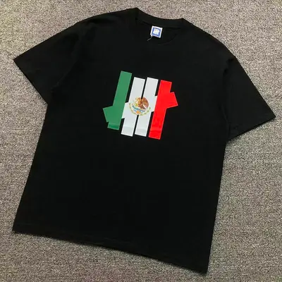 ￥88 UNDEFEATED T-SHIRT 4208202002 （im 170cm 60kg i wear size L in the phot）