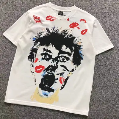 ¥88 HELLSTAR T-SHIRT 128212171(im 170cm 60kg i wear size S in the phot)