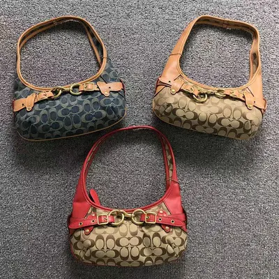 ¥218 C⭐A⭐H BAG 4208220575 (长26CM*宽6CM*高13CM)