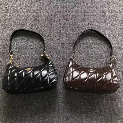 ¥178 C⭐A⭐H BAG 4208220675 (长24CM*宽7CM*高13CM)