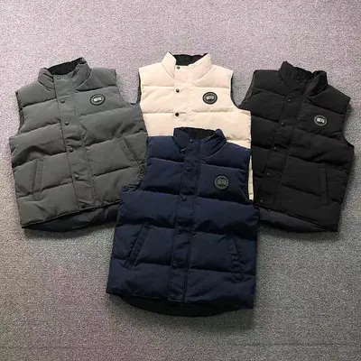 ¥218 C⭐N⭐⭐A G⭐⭐⭐E VEST DOWN JACKETS 3208222616(im 170cm 60kg i wear size M in the phot)