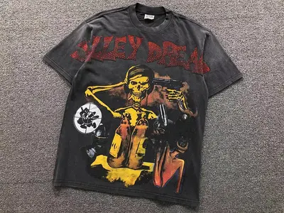 ¥118 V⭐LL⭐Y T-SHIRT 3208251617(im 170cm 60kg i wear size S in the phot)